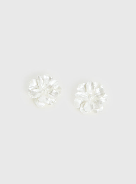 Livvy Floral Stud Earrings White