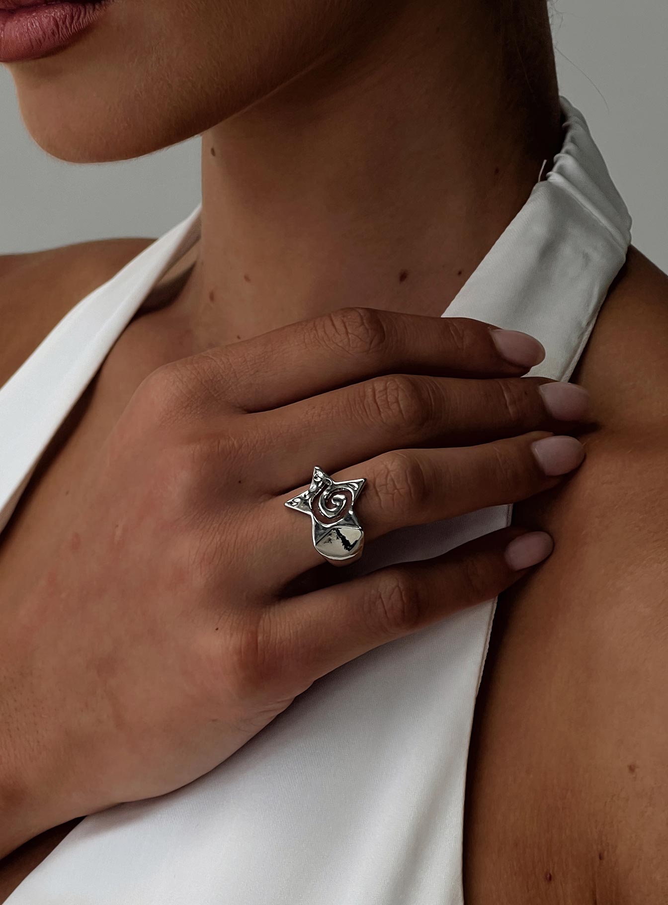Daphine Ring Silver