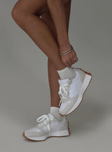SHOE US 5