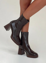 SHOE US 5