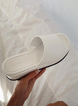 SHOE US 5