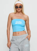 XS