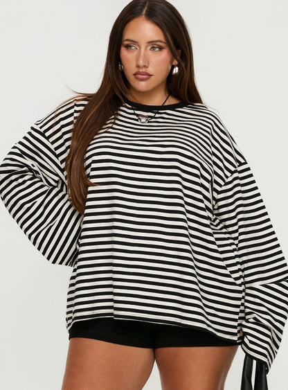 Settle Down Long Sleeve Top Black / White Stripe Curve