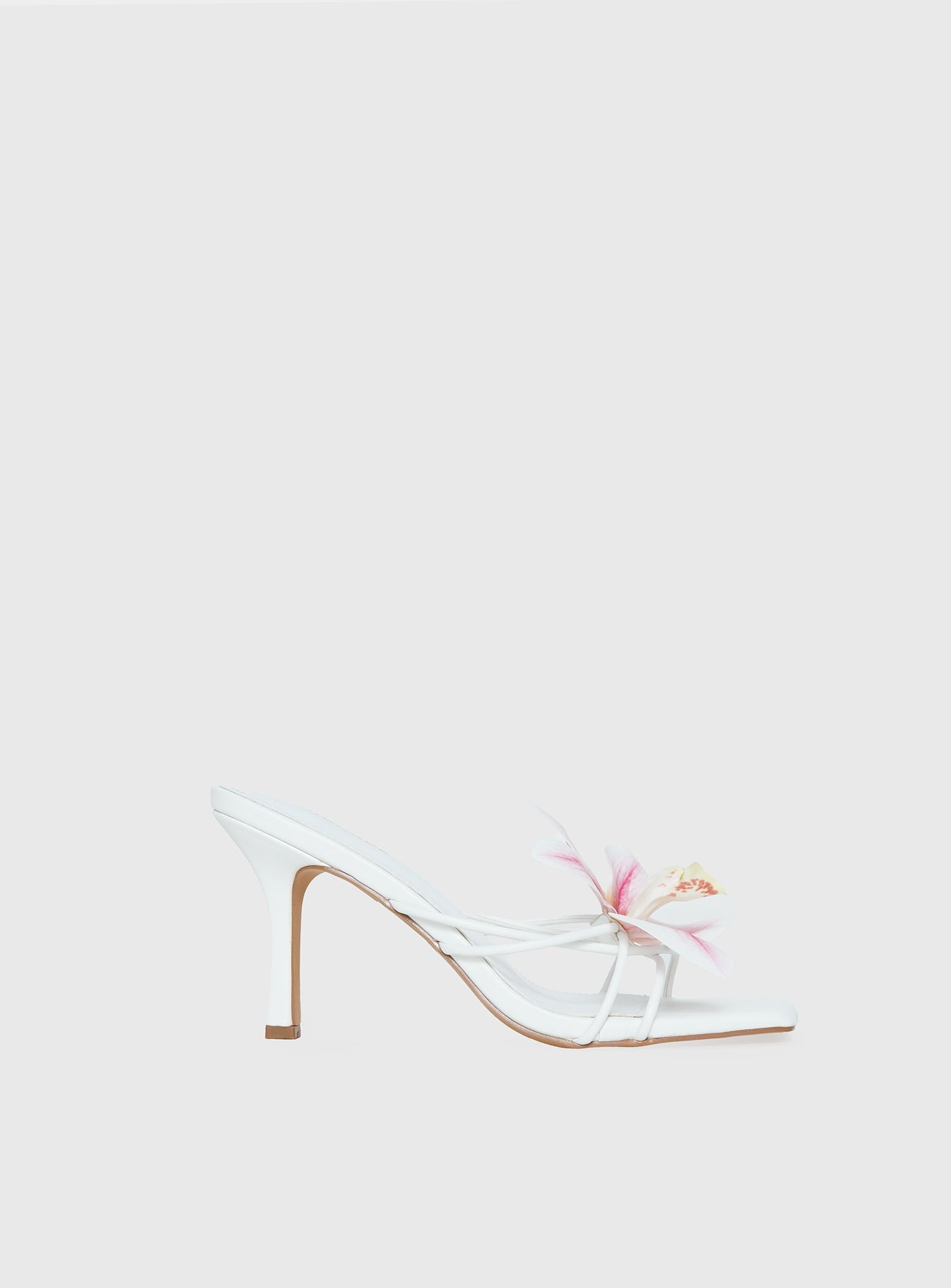 Exotic Etty Floral Detail Heels White
