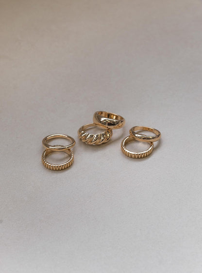 Stables Ring Pack Gold