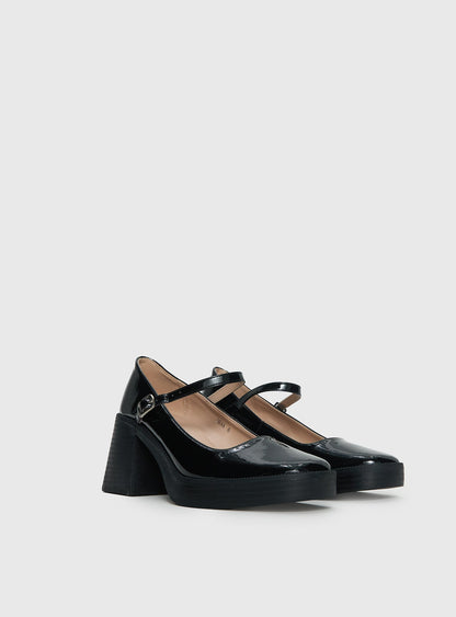 Regie Heels Black