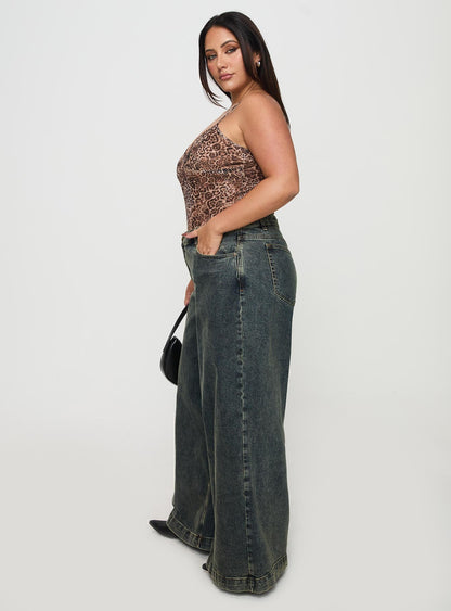 Ziggie Low Rise Baggy Jeans Antique Wash Curve