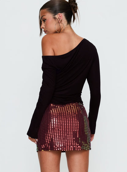 Zelaia Shimmer Mini Skirt Wine