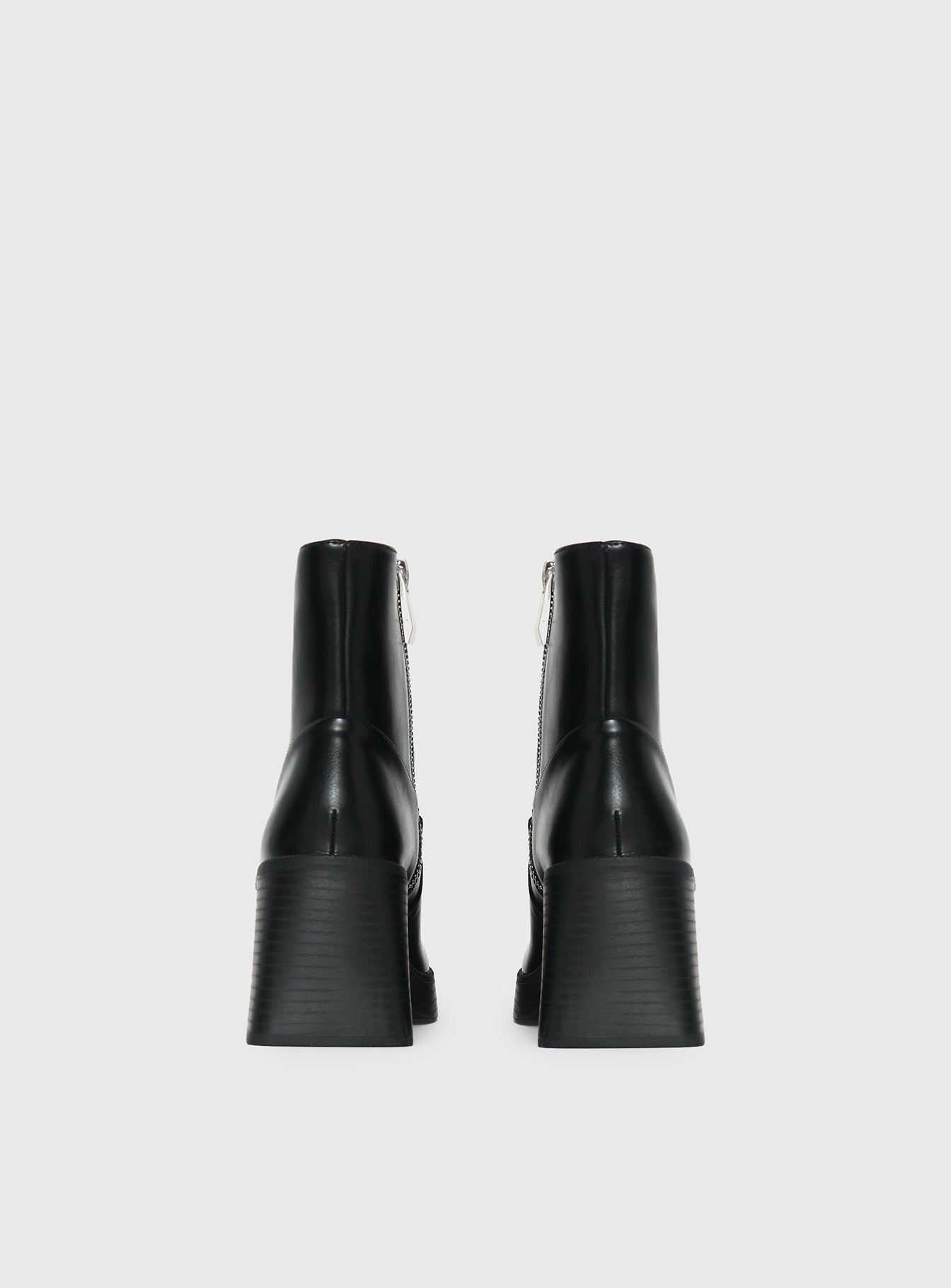 Halo Boots Black