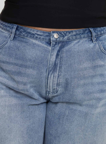 Naylor Mid Rise Wide Leg Jeans Light Wash Denim Curve