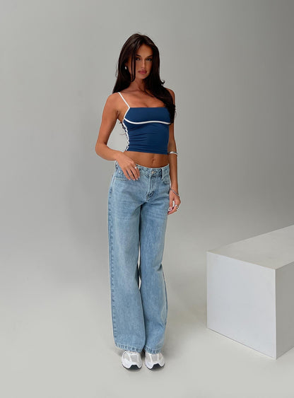 Serenitia Mid Rise Relaxed Jeans Light Wash Petite