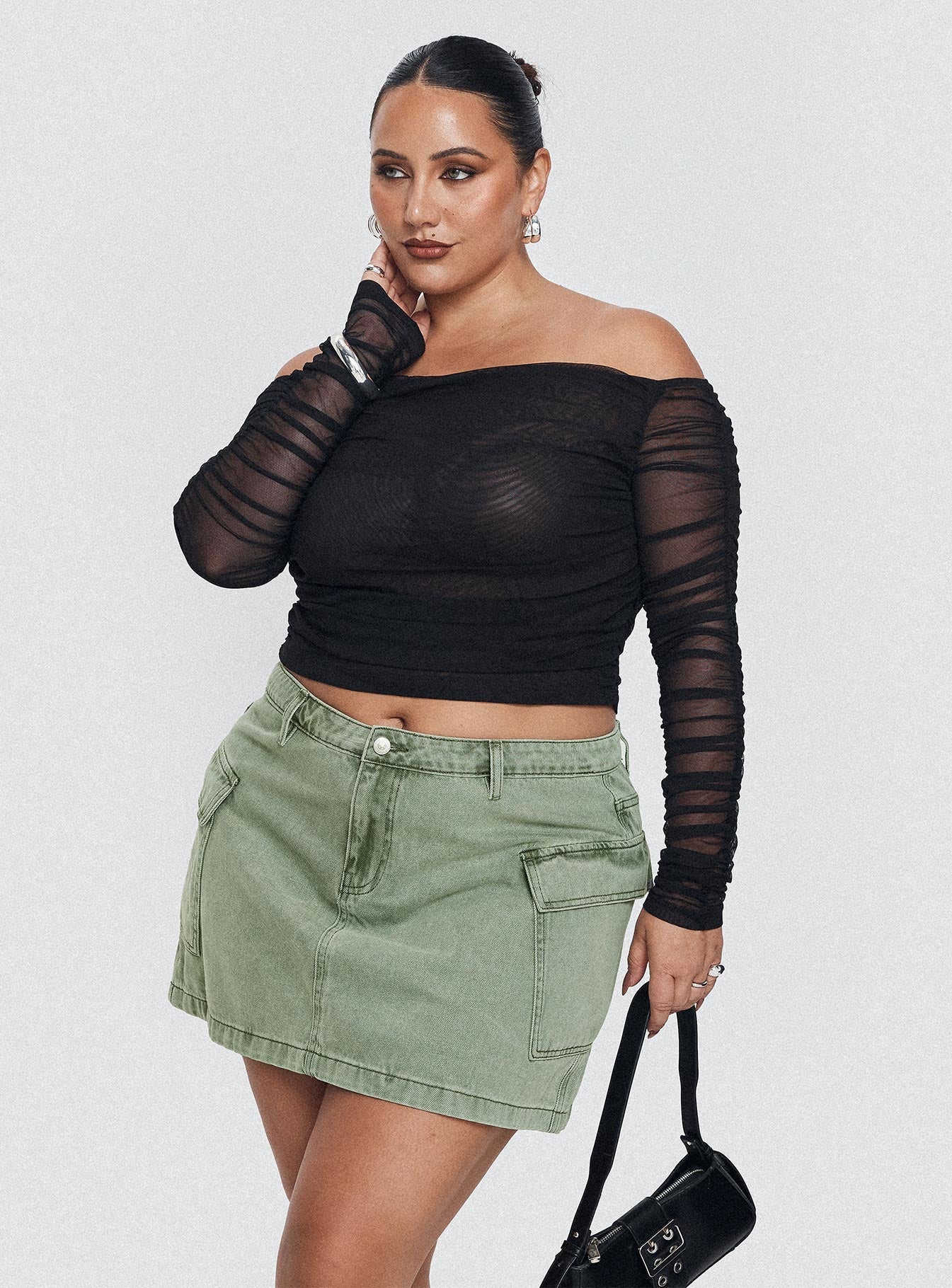 Hartford Off The Shoulder Top Black Curve
