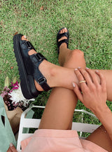 SHOE US 5